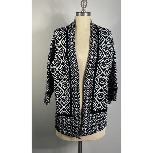Forever 21 Women M Open Front Cardigan Sweater Black White Geo Floral 3/4 Sleeve - Picture 1 of 11